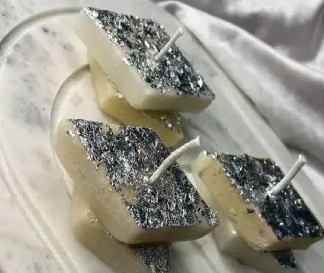 Kaju katli shape candle 6pic